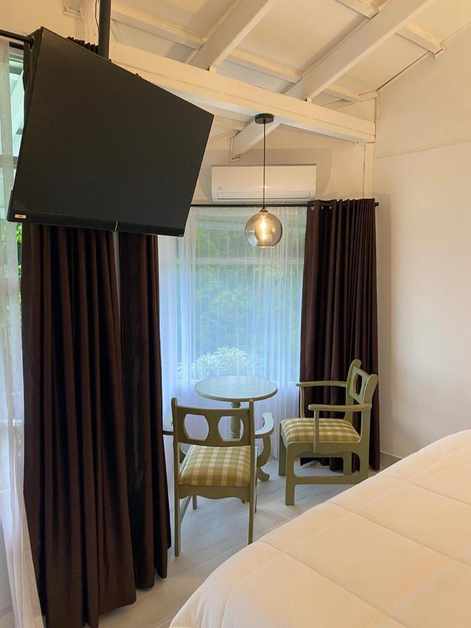 Hotel Arenal Vista Lodge El Castillo ภายนอก รูปภาพ